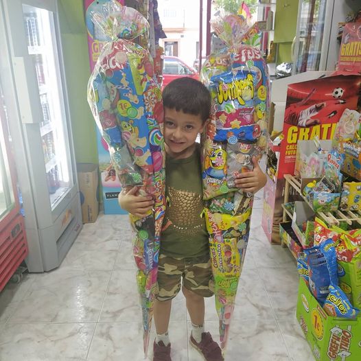 Vista adicional de Conos